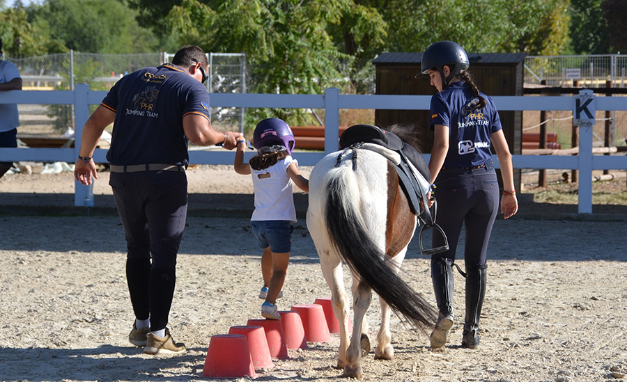 Jornada de puertas abiertas: pony games y talleres